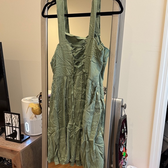 Over the garden wall Green Sleeveless Lace-Up Dress - Picture 1 of 7